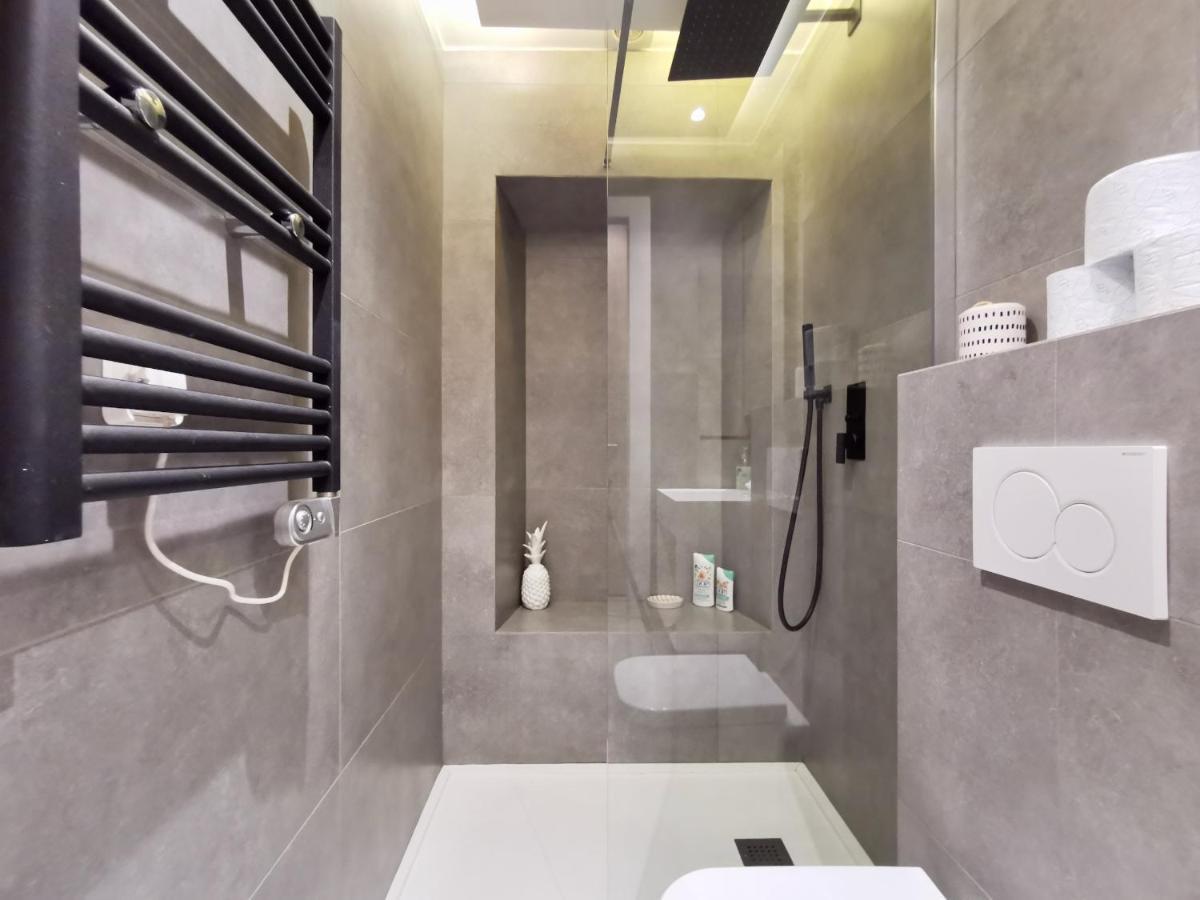 Le Petit Balcon By Booking Guys Nisa Exterior foto